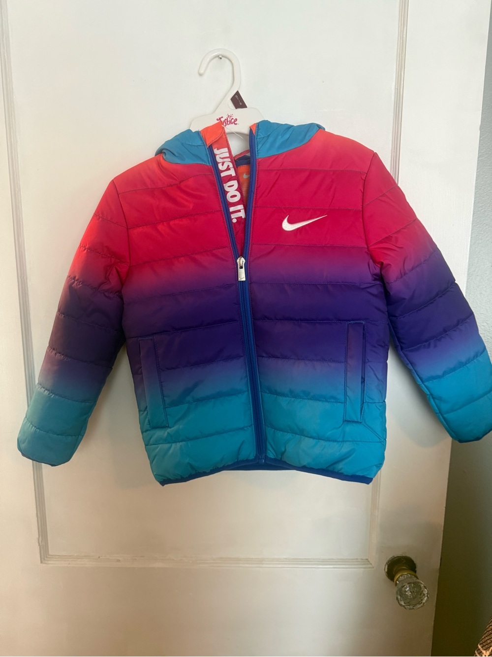 Nike Kids Gradient Hooded Puffer Jacket in Red, Purple, Blue
